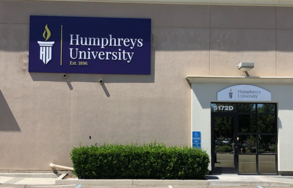 Humphreys University